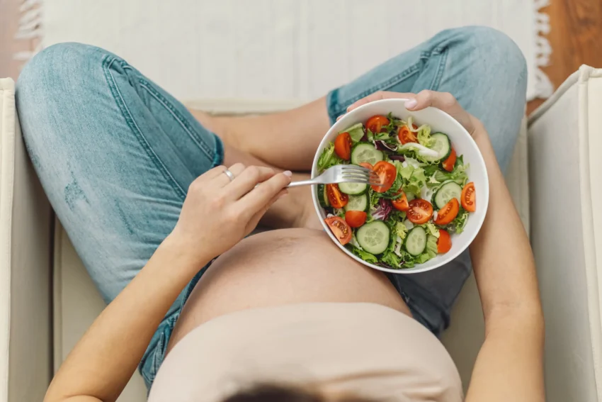 La dieta durante la gravidanza e l&rsquo;allattamento